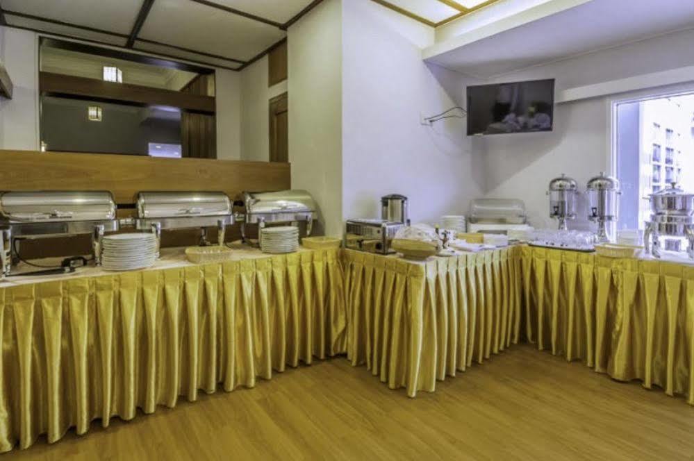 Hotel Innya Янгон Екстер'єр фото