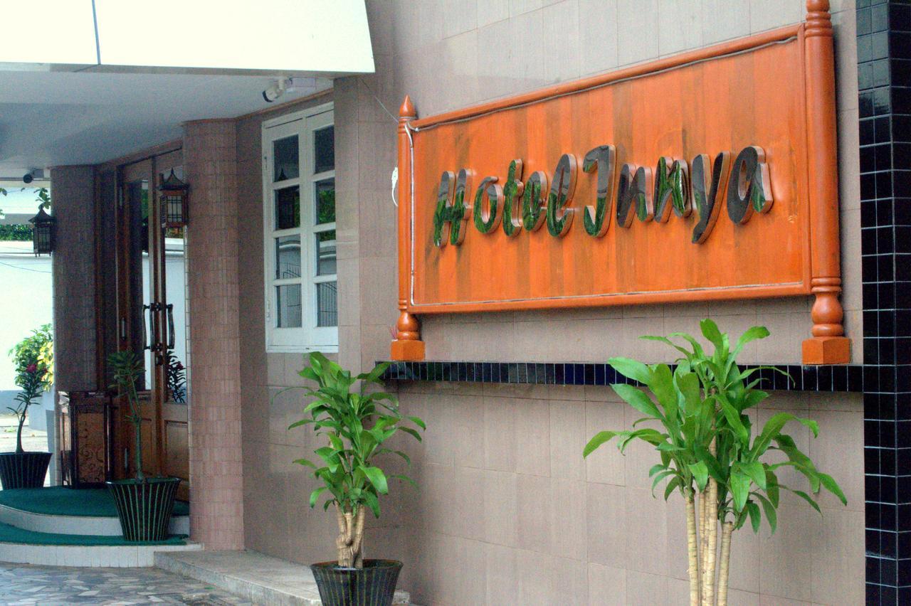 Hotel Innya Янгон Екстер'єр фото