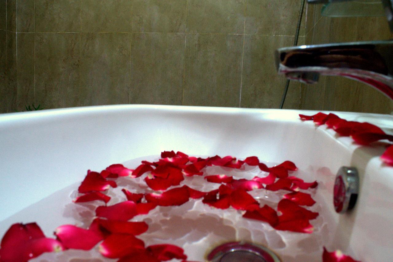Hotel Innya Янгон Екстер'єр фото